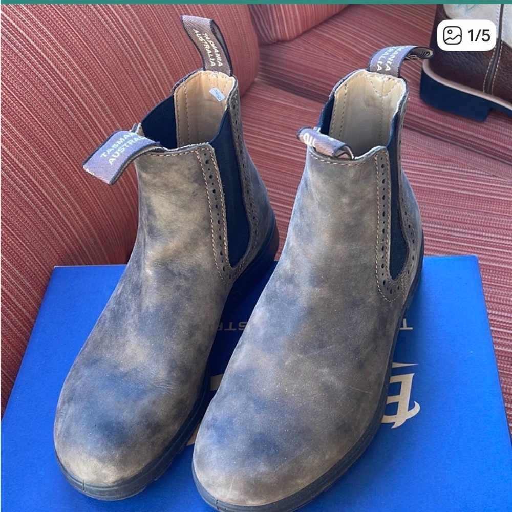 Blundstone Ladies boots, Rustic Brown size 7 US